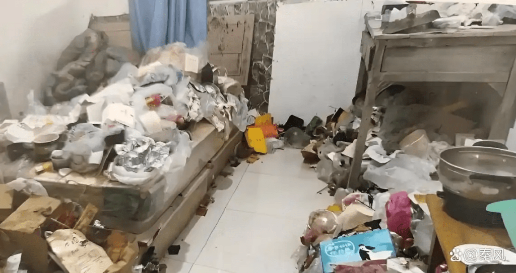 女租客欠租失聯,400多呎公寓成垃圾屋。 女租客欠租失聯,400多呎公寓成垃圾屋。