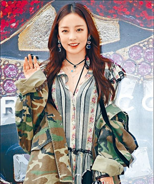 具荷拉昨被友人在寓所發現時,已斷氣身亡。