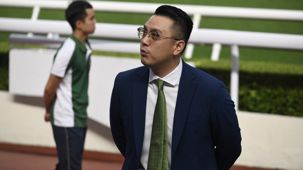 伍鵬志年紀輕輕，練馬功力備受肯定，贏盡口碑。