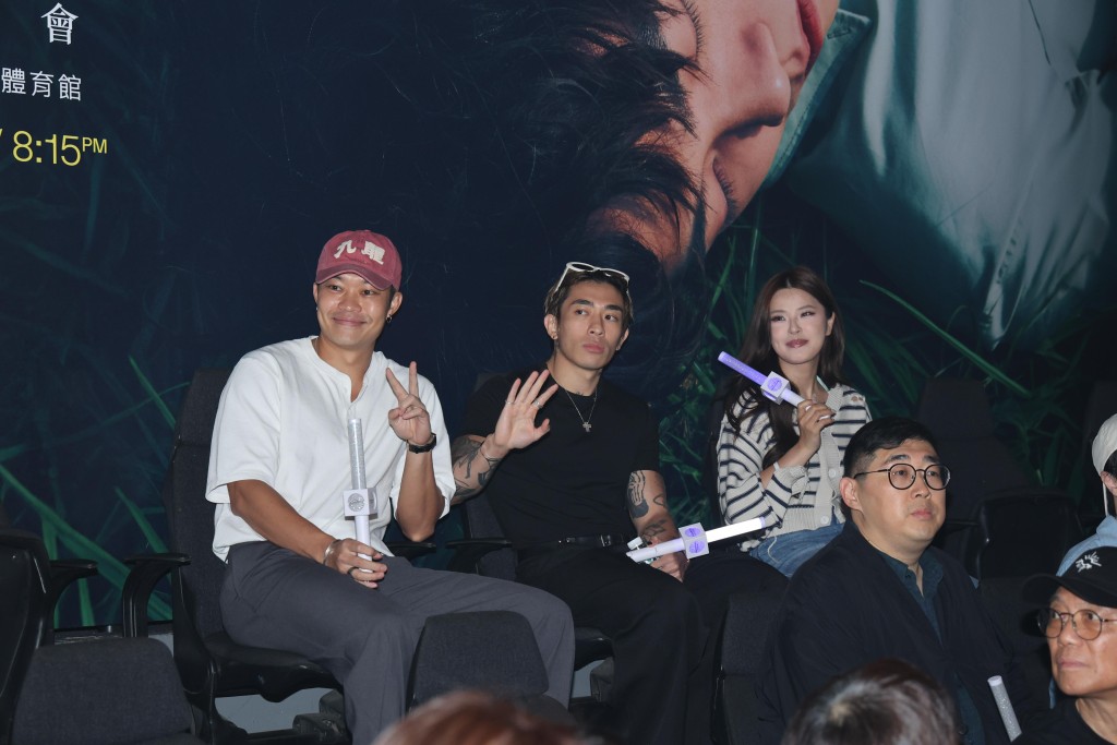 林家謙的演出吸引了Tyson Yoshi和太太Christy,胡子彤、陳茂賢等支持。 林家謙的演出吸引了Tyson Yoshi和太太Christy,胡子彤、陳茂賢等支持。