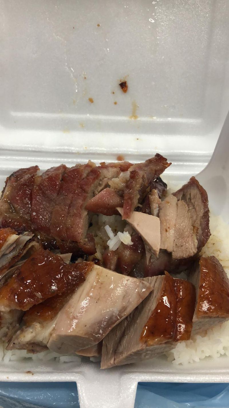 舊同學送燒味飯追女網民。香港討論區圖片