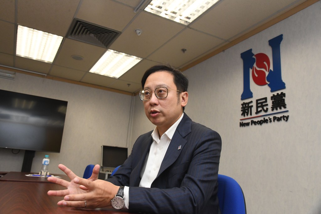 郭浩景向《星島頭條》表示「好多時idea唔係一步到位」，指會繼續做好區議員角色。