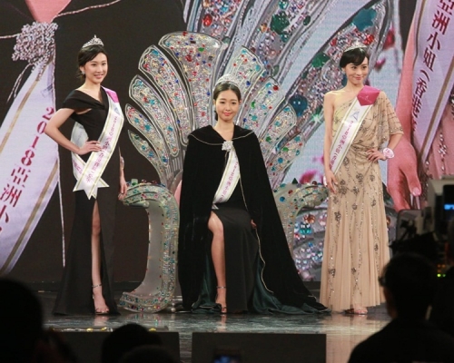 梁雪瑤爆冷奪后冠，張右雨、林孜沫分獲亞、季軍。