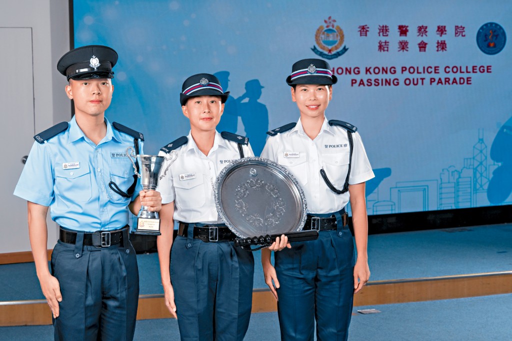 (左至右)畢業學警李勝榮、見習督察劉施霖及黃文鈺講述從警經歷及體會。