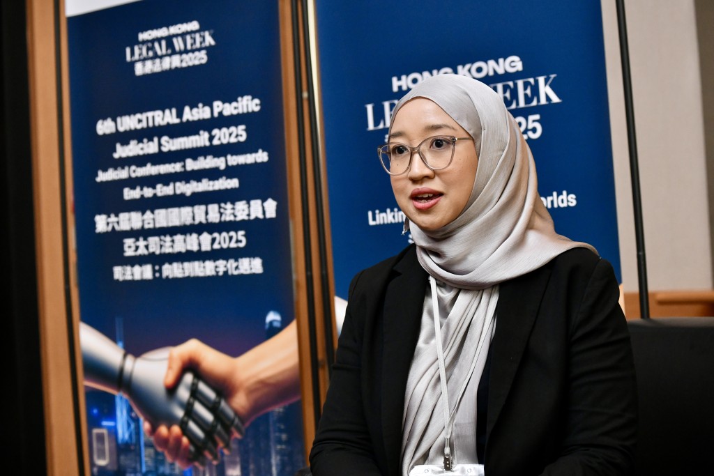 文萊最高法院司法常務官Nurul。