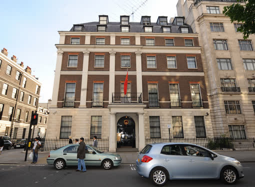 現中國駐英國大使館大樓,已不敷使用。中國駐英國大使館官網圖片 現中國駐英國大使館大樓,已不敷使用。中國駐英國大使館官網圖片