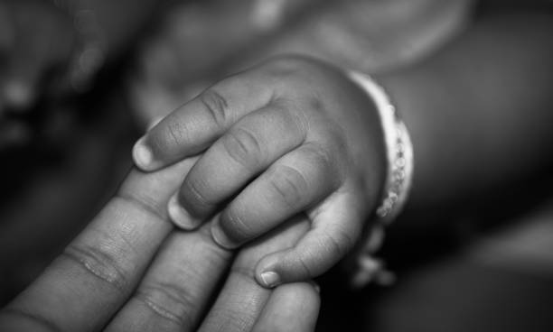 2歲半女童烏美莎於2014年不幸遭吸毒父親掌摑致死。