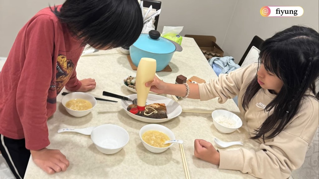 容羨媛稱仔女有幫手做家務。