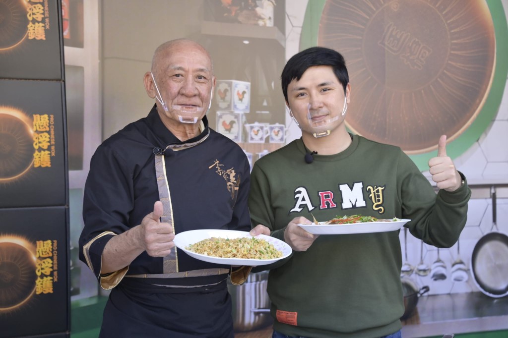 李泳豪冇興趣煮食但有開餐廳，兩父子拍住上。