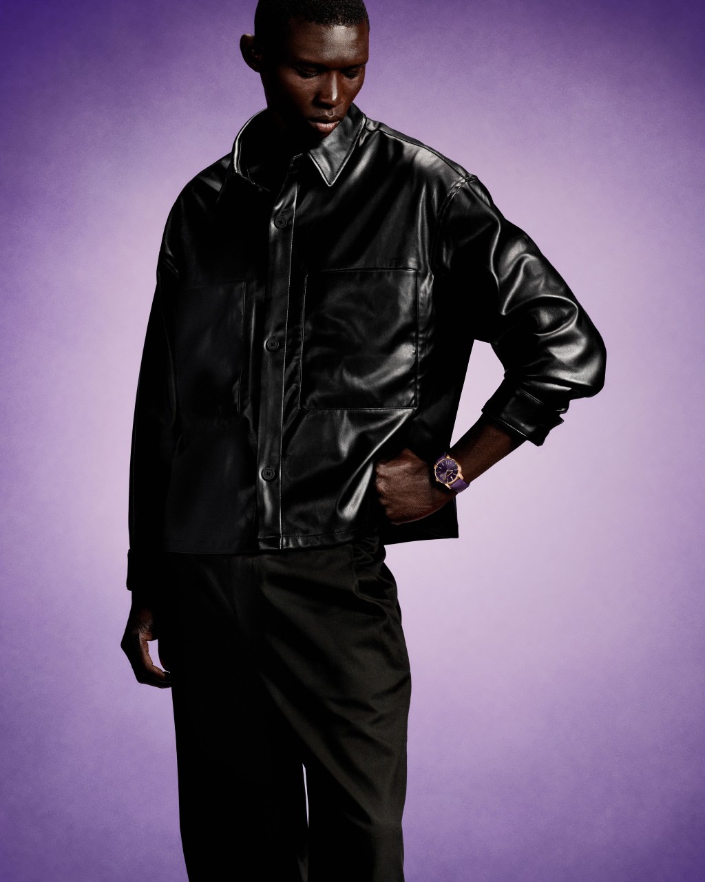 愛彼CODE 11.59系列首度增推38毫米錶款，所有手腕較纖細的人士均適合選戴。