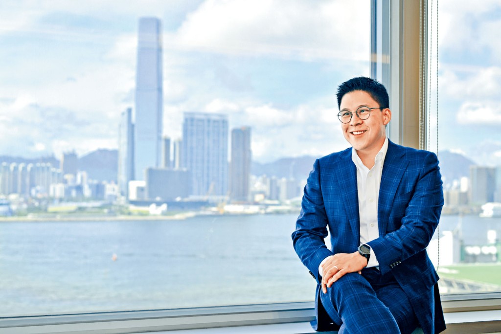 港协暨奥委会副会长霍启刚认为经此一「疫」，本港体育发展已踏入新形态。