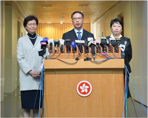 左起，林鄭月娥、袁國強、鄭若驊。  