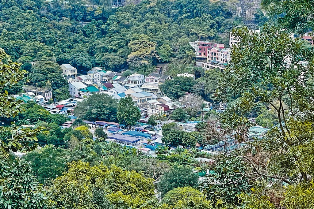 遠店向城規會申請,將九華徑地盤發展為14座住宅,合共涉6053伙。