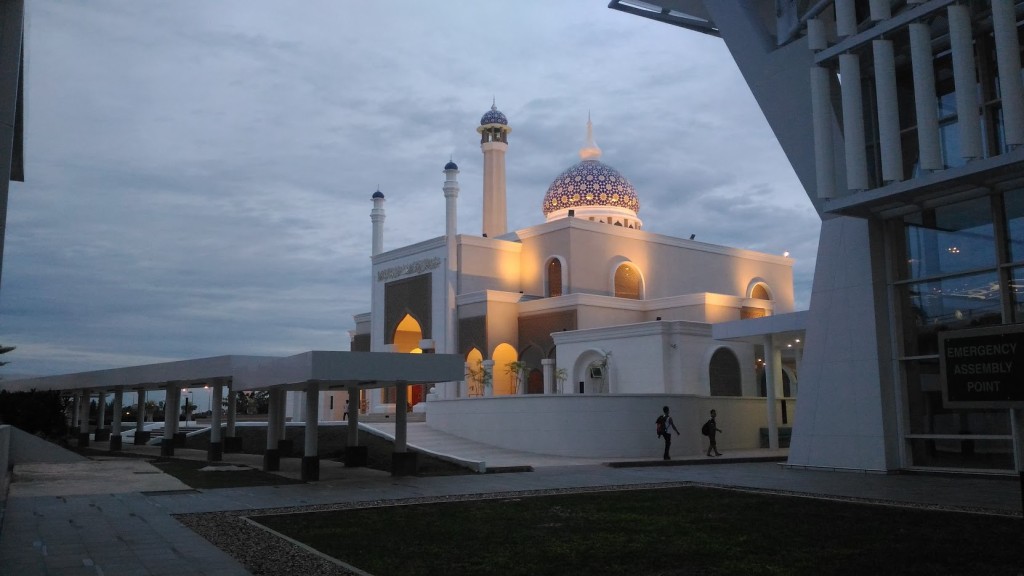 汶莱国际机场外清真寺Airport Mosque。