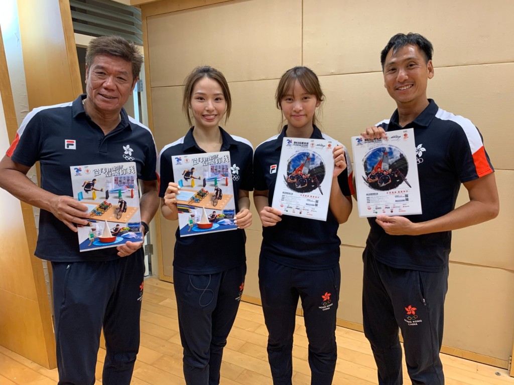 四位體育節大使（左起）唐裔盛、馬詠茹、符珈嘉及鄧漢昇齊鼓勵學童多做運動。相片由公關提供