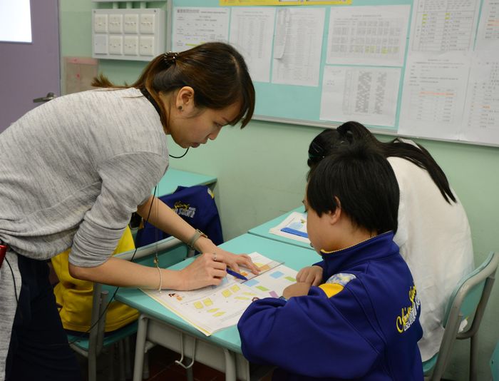現時官津小學的資源、活動和發展等都相距不遠。