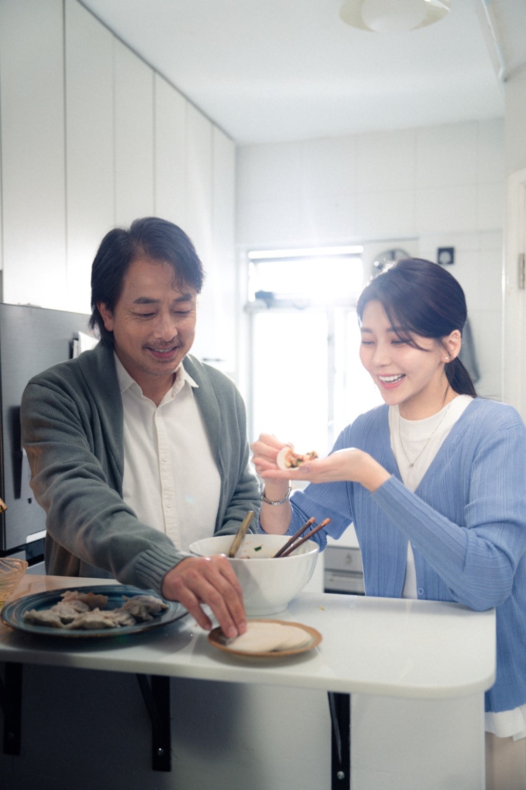 《路頭遠》短短18分鐘的片長,透過細膩鏡頭呈現家庭裂縫與情感糾葛。 《路頭遠》短短18分鐘的片長,透過細膩鏡頭呈現家庭裂縫與情感糾葛。