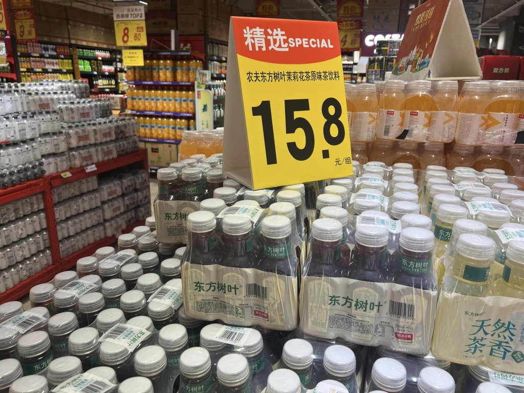 飲品選擇繁多（圖片來源：Facebook@深圳大陸吃喝玩樂交流）