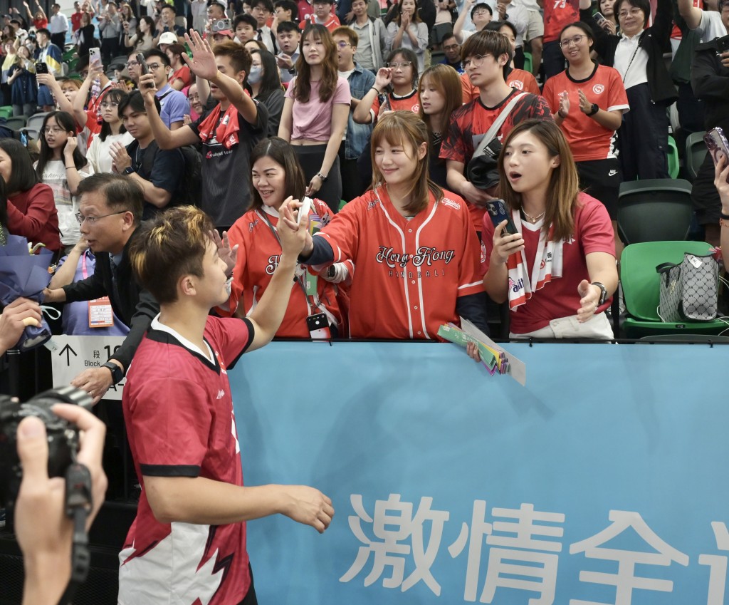 香港男子手球隊度過夢幻一周。何君健攝