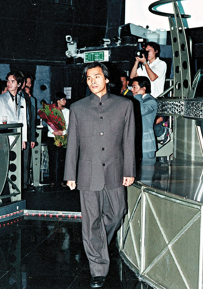 林伟做演员前是一名模特儿。