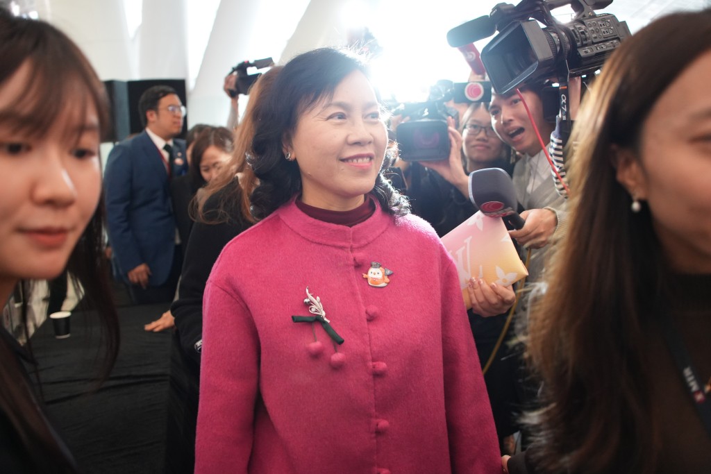 陳美寶稱是次高鐵新增站點，印證中港兩地密切聯繫。