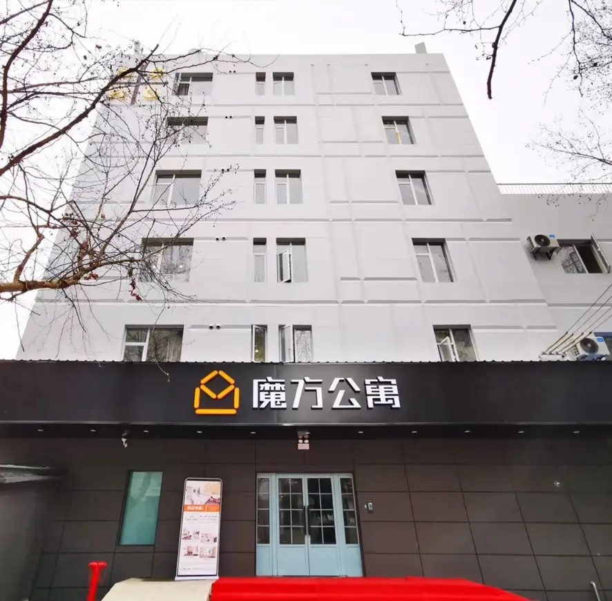 多地的魔方公寓因拖欠租金被業主收回。魔方公寓MF 多地的魔方公寓因拖欠租金被業主收回。魔方公寓MF