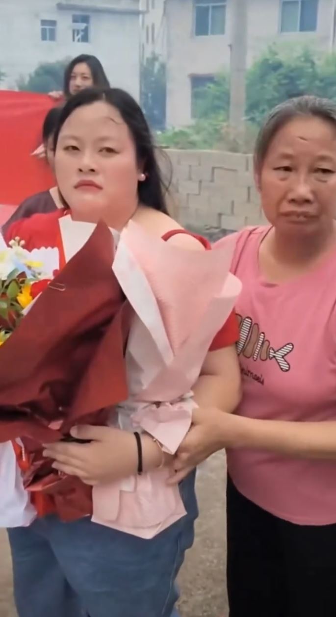 刘秀红因一瓶沐浴露，离家22年才与家人团聚。