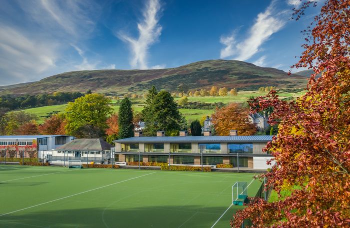 蘇格蘭的天氣環境及治安都良好，家長可以放心讓子女到當地留學。