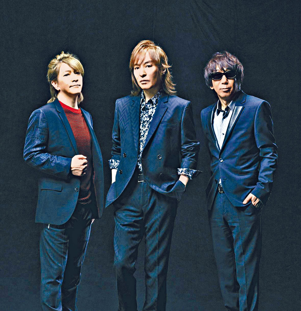 ■小室哲哉（左）所屬的TM NETWORK推出新作，曾引退的他全面復出幕前。