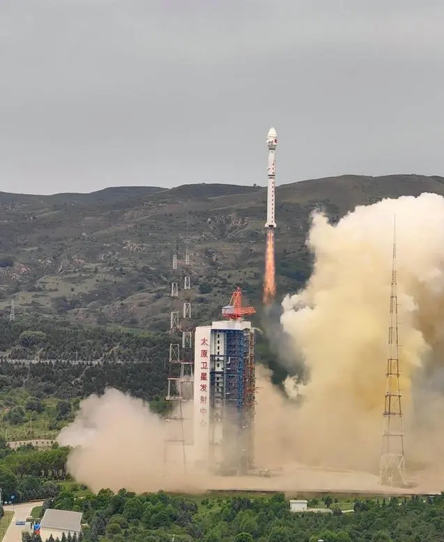 高分十一號05星發射成功。 新華社