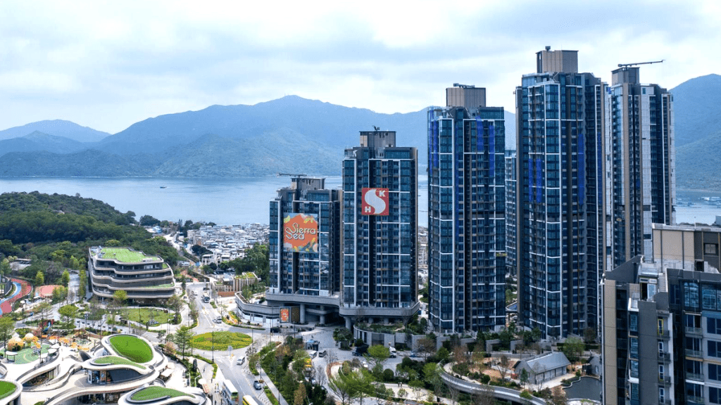 西沙SIERRA SEA 1A（2）期2座中層J室，面積453方呎，2房間隔，議價後獲上車客以728萬承接，呎價約16071元，屬市價水平。
