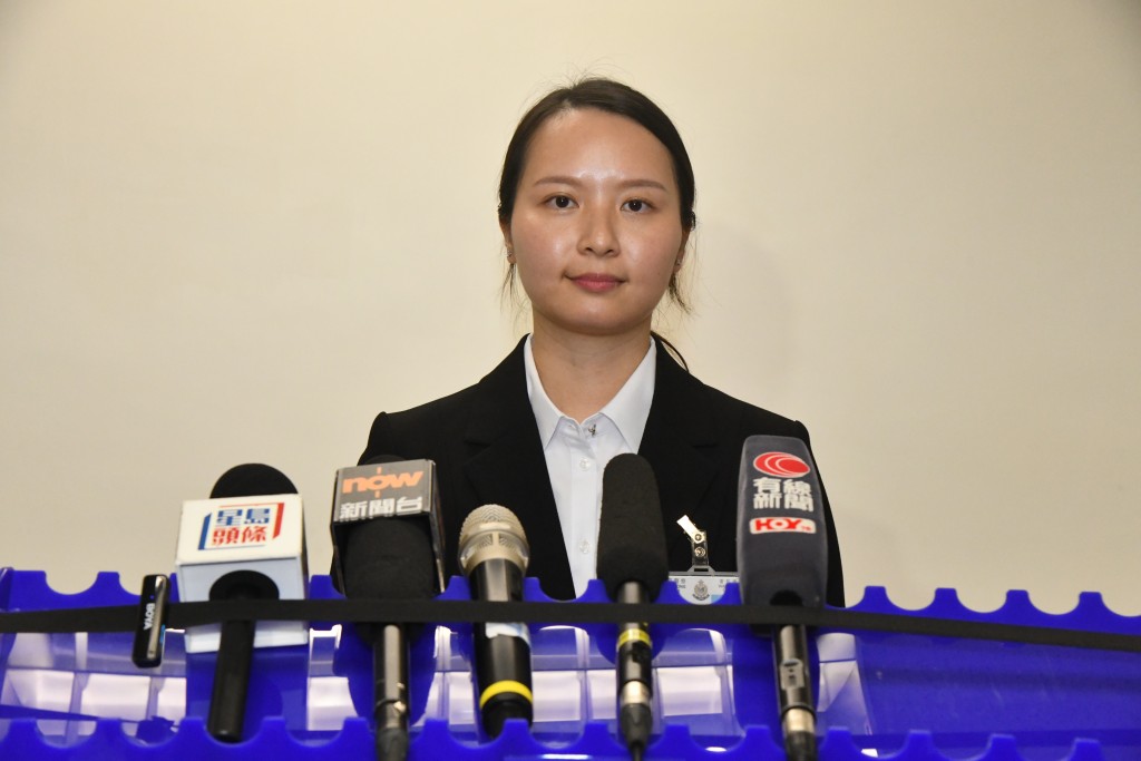 大埔警區重案組高級督察黎懿穎交代案情。徐裕民攝 大埔警區重案組高級督察黎懿穎交代案情。徐裕民攝