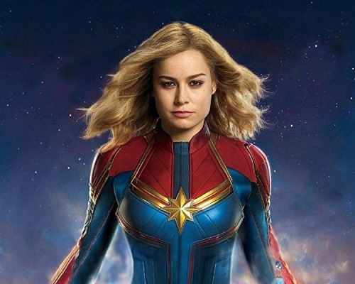 不少網民紛紛猜測是Marvel隊長。網圖