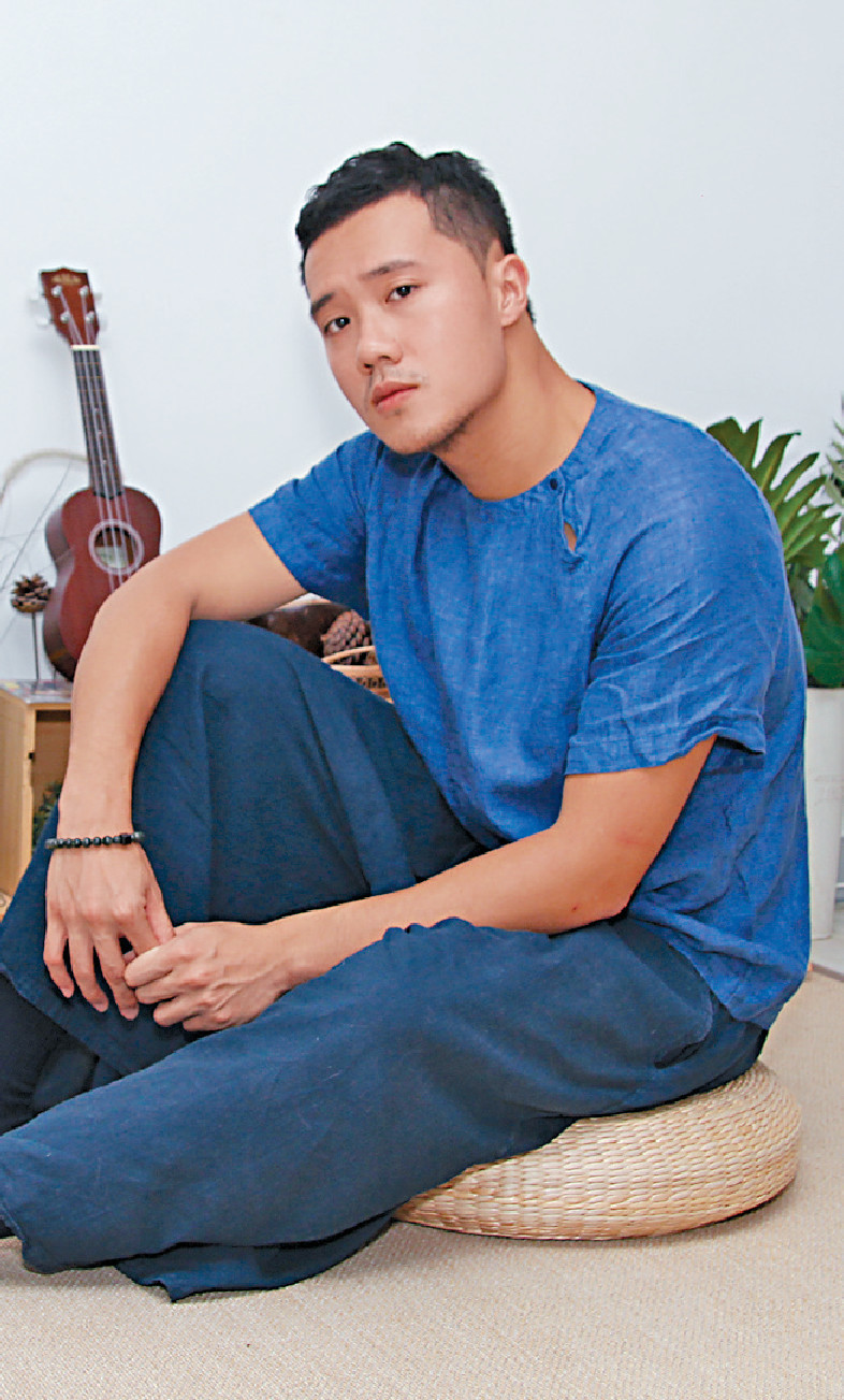 ■25歲的Himmy，身高181cm外形不俗，懂把握機會隨時彈出。
