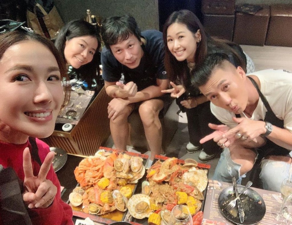 原來去食海鮮餐。