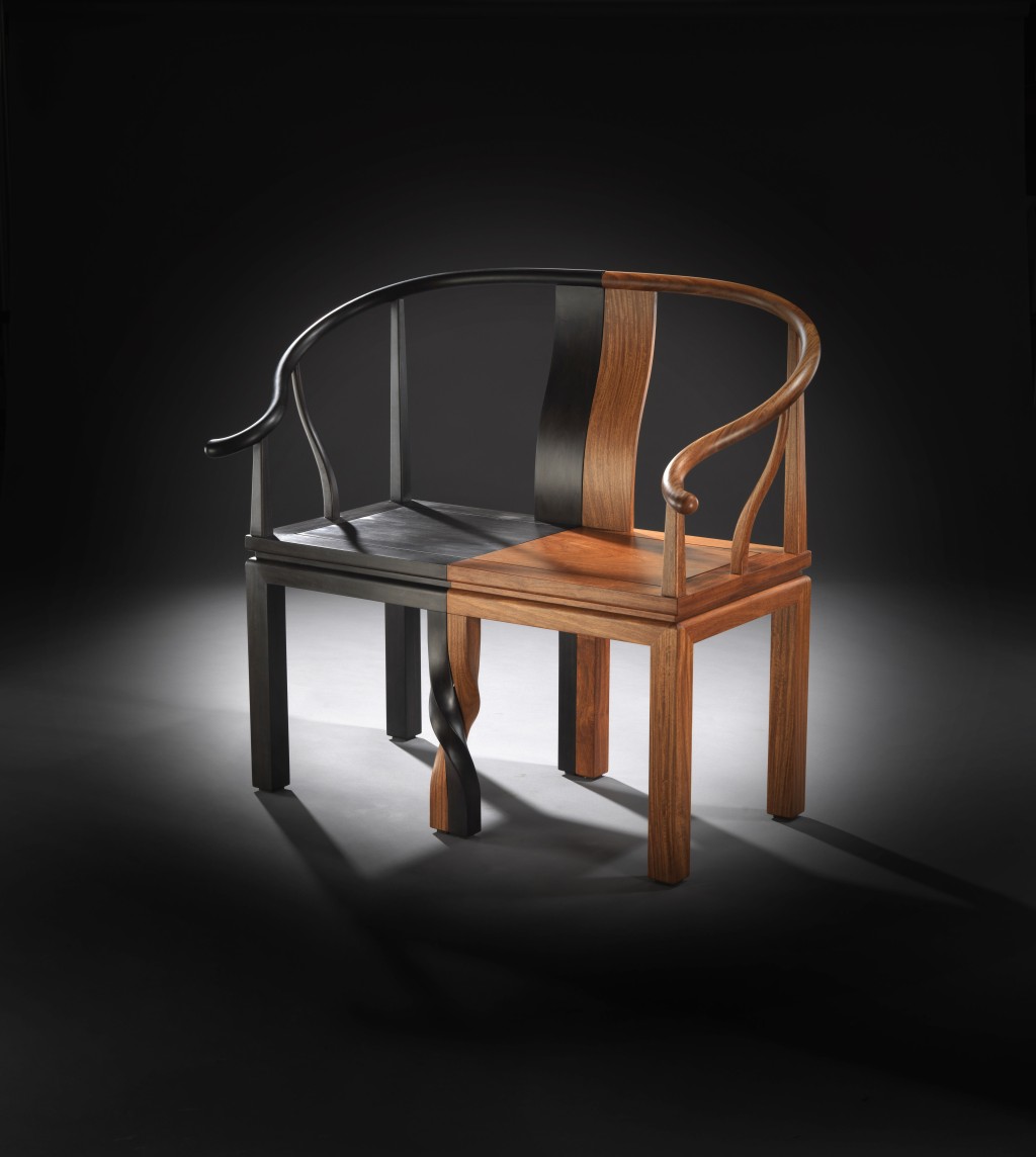 由劉小康設計的「交織椅」。