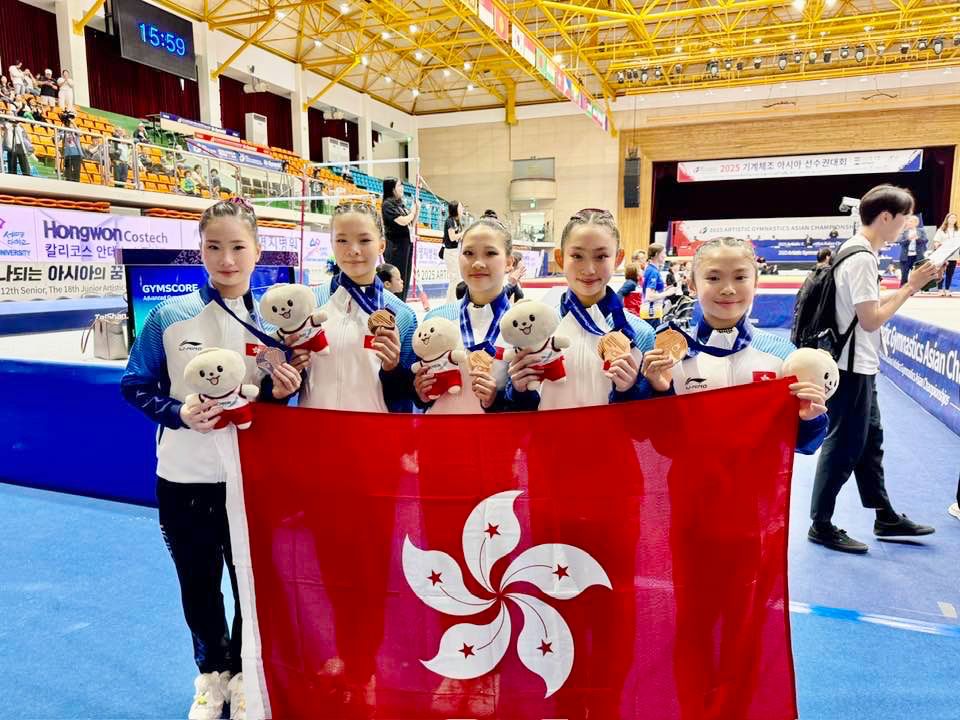 香港女子青少年合力取得團體賽一面銅牌。Sergiy FB 圖 香港女子青少年合力取得團體賽一面銅牌。Sergiy FB 圖