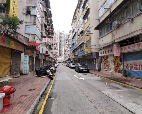 因應土瓜灣紅磡一帶遊行,九巴多條路線改道。