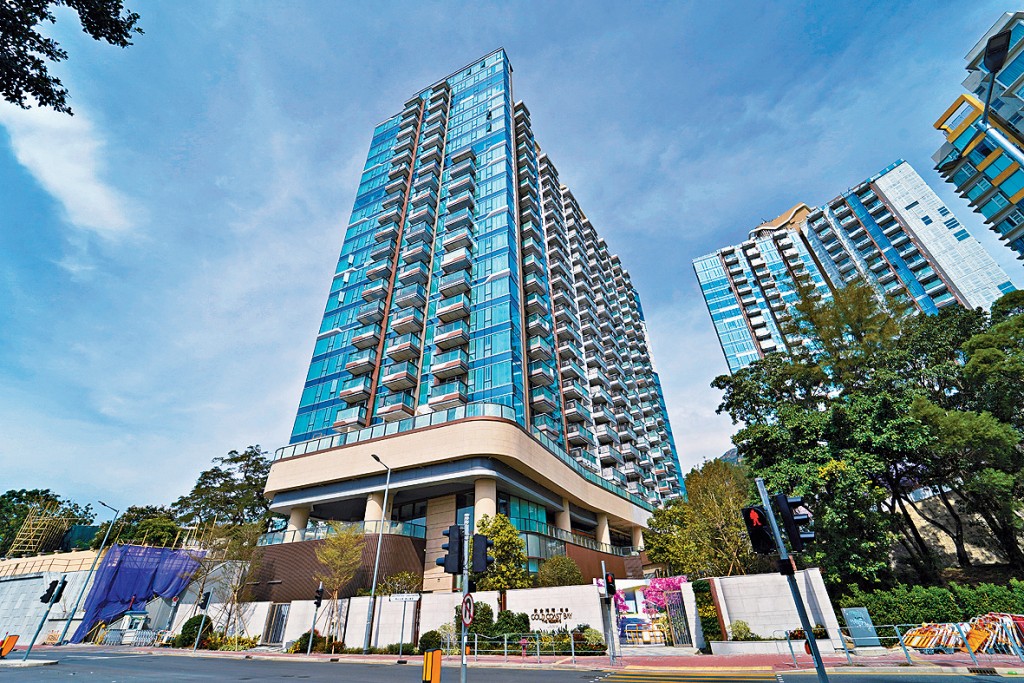 黄金海湾.珀岸过去两日合共售出17伙,套现逾1.1亿。 黄金海湾.珀岸过去两日合共售出17伙,套现逾1.1亿。