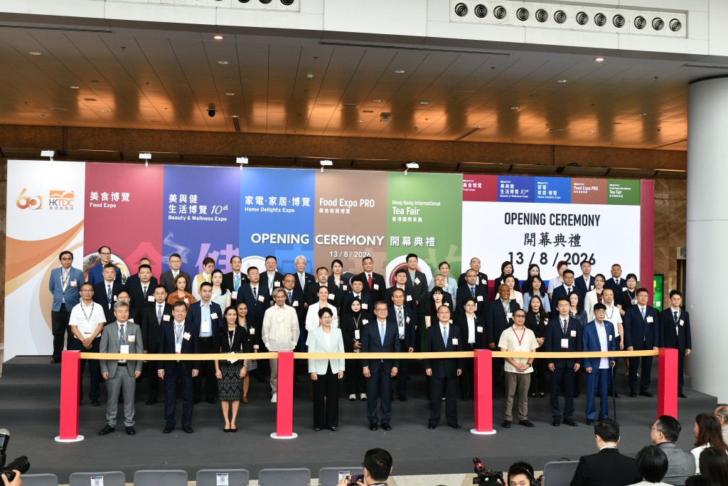 一連五日的美食博覽今日(13日)於會展開幕。 一連五日的美食博覽今日(13日)於會展開幕。