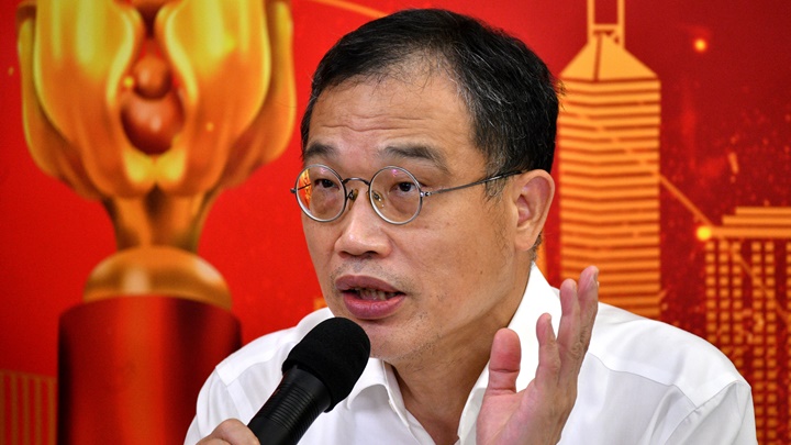 張志剛批評政府抗疫策略與國家政策貌會神離。資料圖片