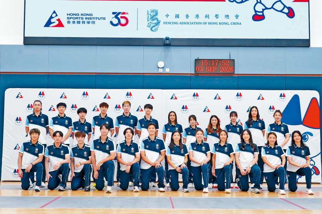 香港劍擊隊派出12男12女，共24人出戰名古屋亞運。
