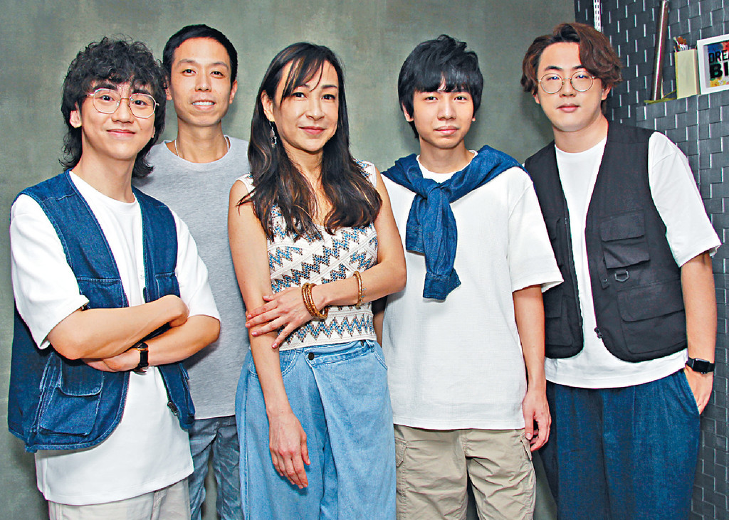 ■黃丹儀、Dash@Mr.和Hey Joe Trio希望送《最耀眼》給Gary作道別。
