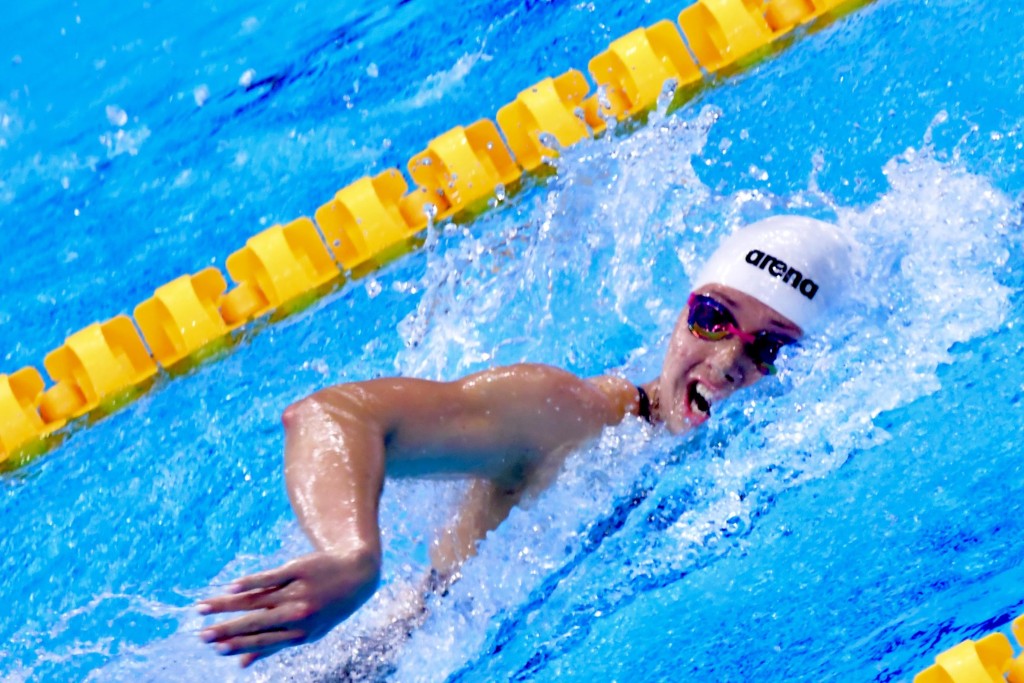 何诗蓓以总成绩次名晋级100米自由泳决赛。资料图片
