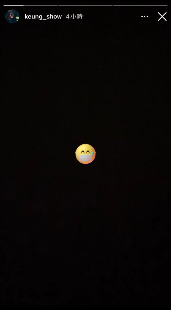 姜B貼出一個戴口罩的emoji公仔，不知是否不適。