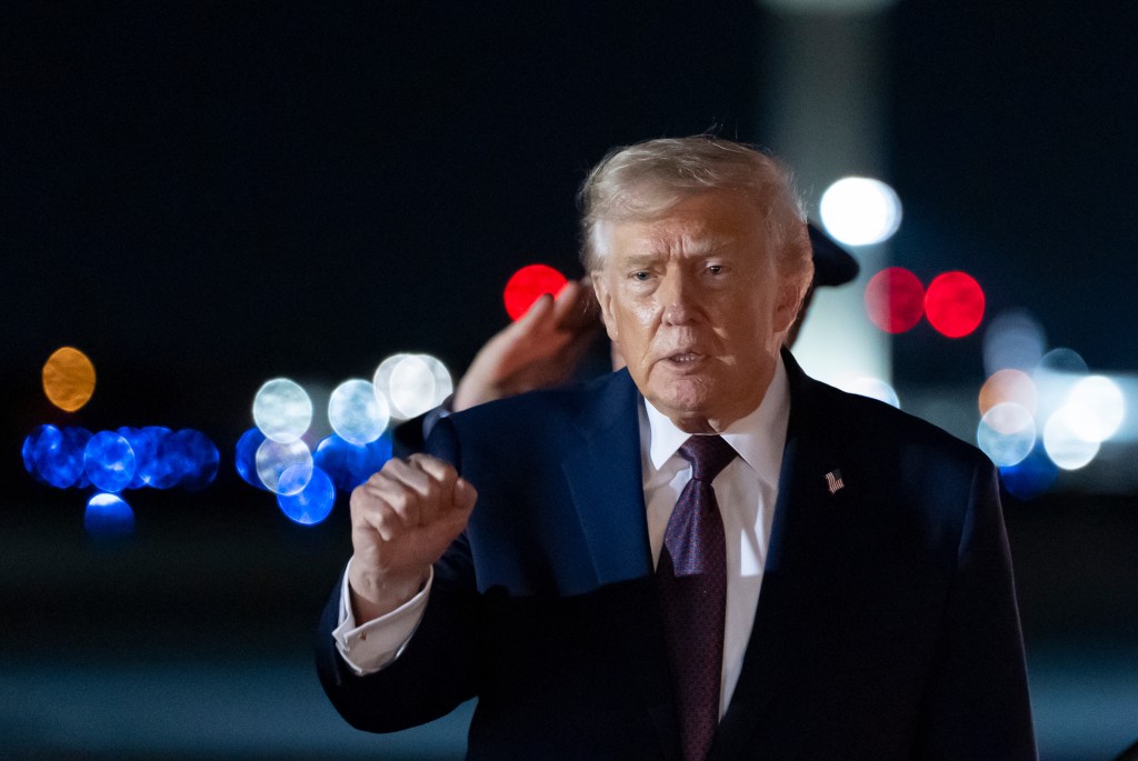 特朗普早前被問及與委內瑞拉開戰的可能時，他說不排除這個可能性。美聯社