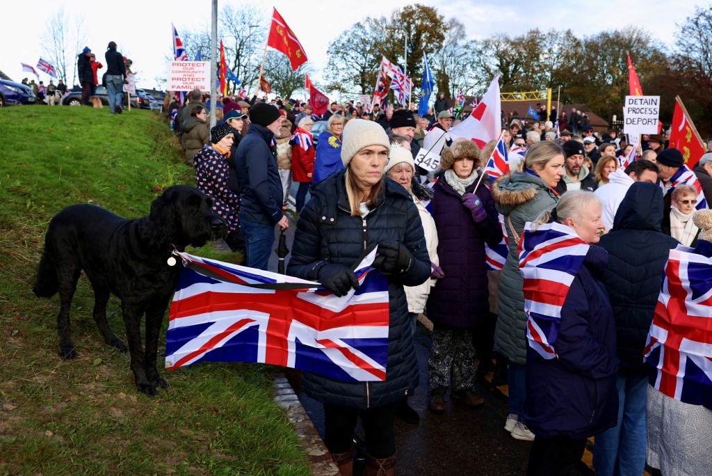 英國出現反難民移民示威。路透社