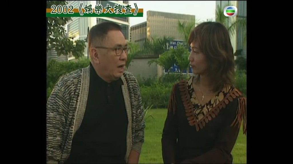 施明的姨丈是黃霑。