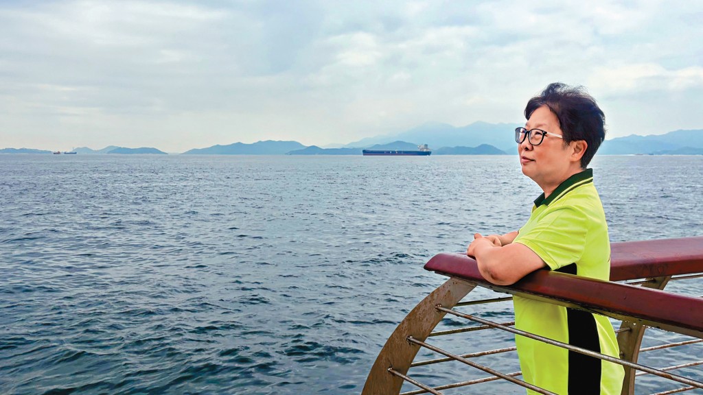 周嘉歡醫生創辦「香港移植運動協會」，鼓勵器官移植康復者參加運動，重拾健康。