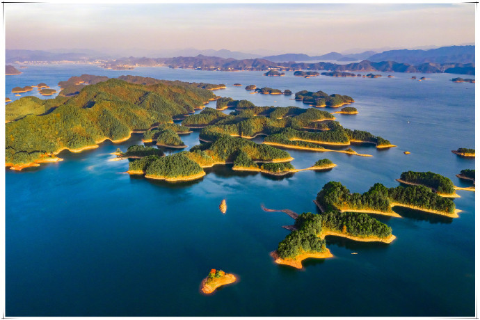 千岛湖事件震撼两岸。